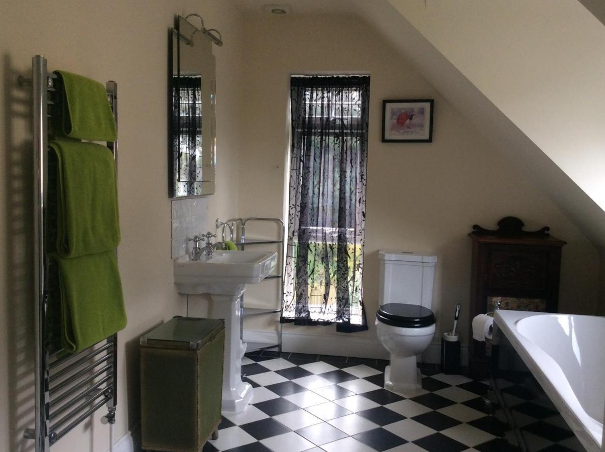 Heatherdene House Corfe Mullen Dış mekan fotoğraf