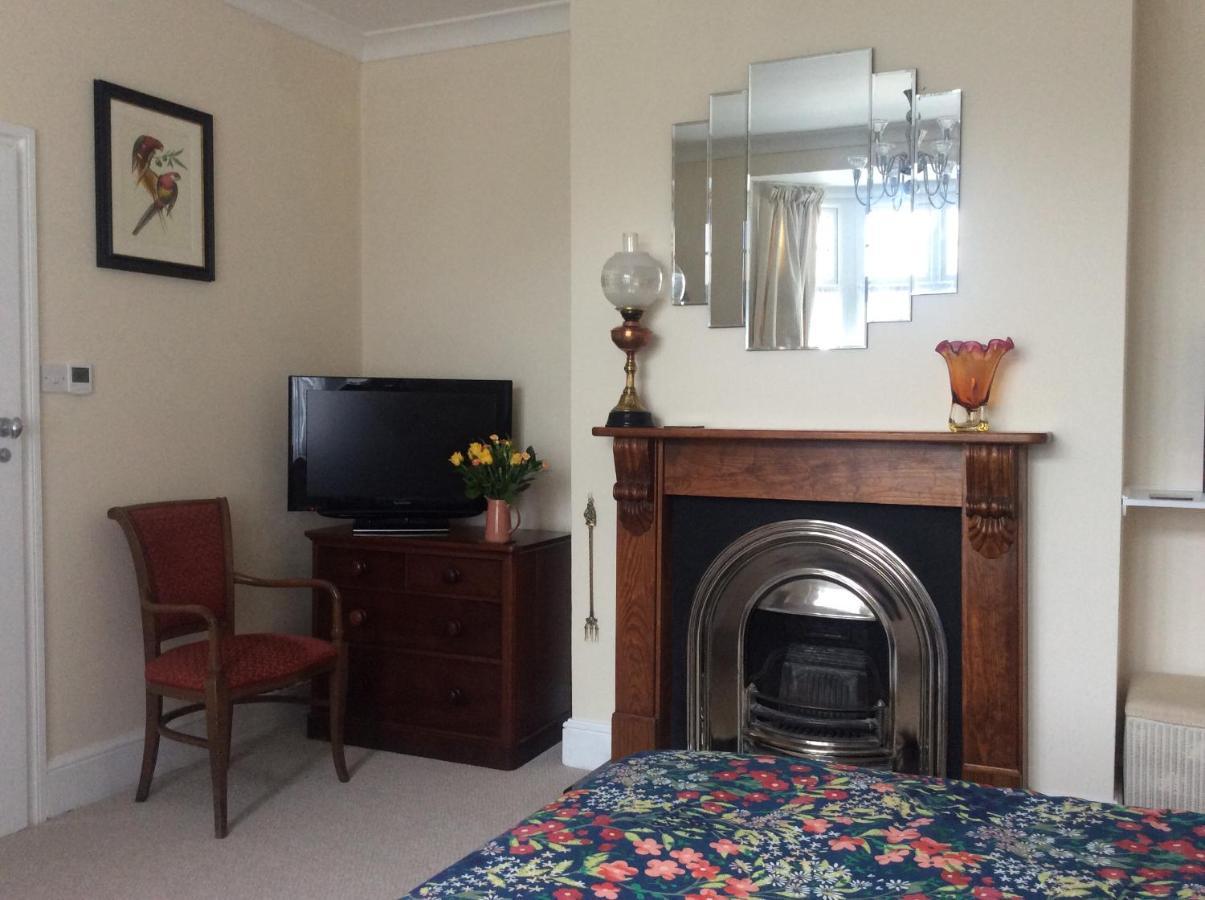 Heatherdene House Corfe Mullen Dış mekan fotoğraf