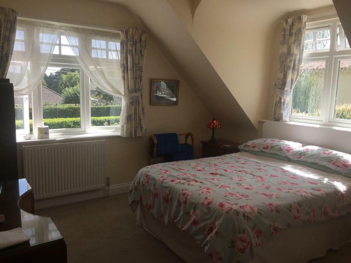 Heatherdene House Corfe Mullen Dış mekan fotoğraf